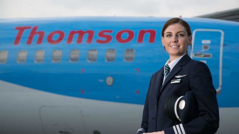 thomson-airways-calling-for-more-female-pilots