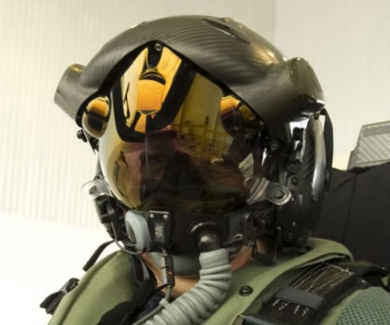 Navy F-35C Pilots Test New High-Tech Helmet - Aviation News