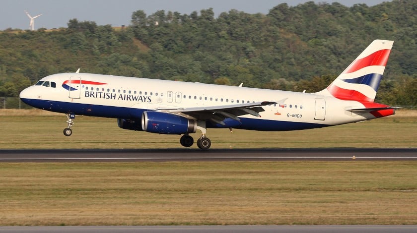 British Airways A320 Reports Fumes in Flight Deck and Cabin